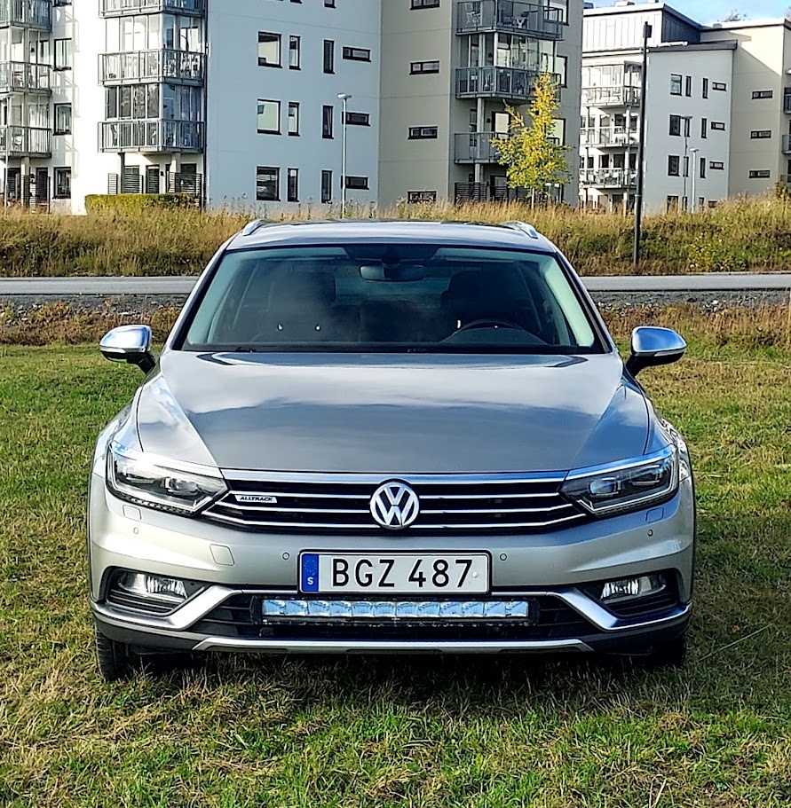 Volkswagen Passat 2016, kuva 6/10