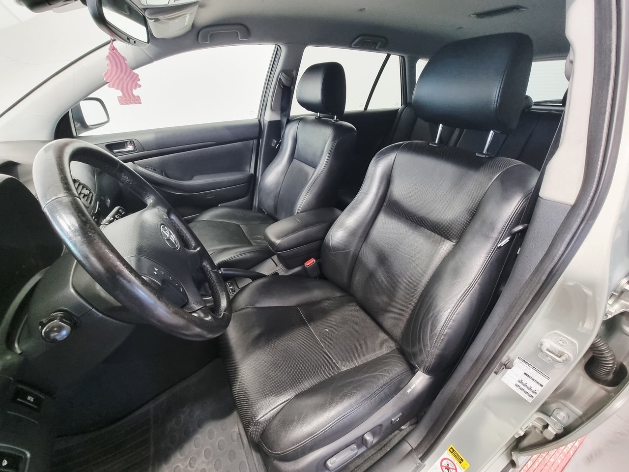 Toyota Avensis 2004, bild 6/10