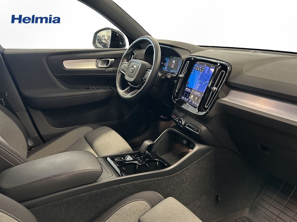 Volvo XC40 B3 FWD Bensin Plus Dark 2025, bild 5/10