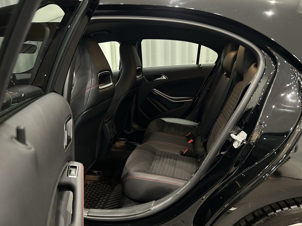 Mercedes-Benz A 2015, kuva 5/10