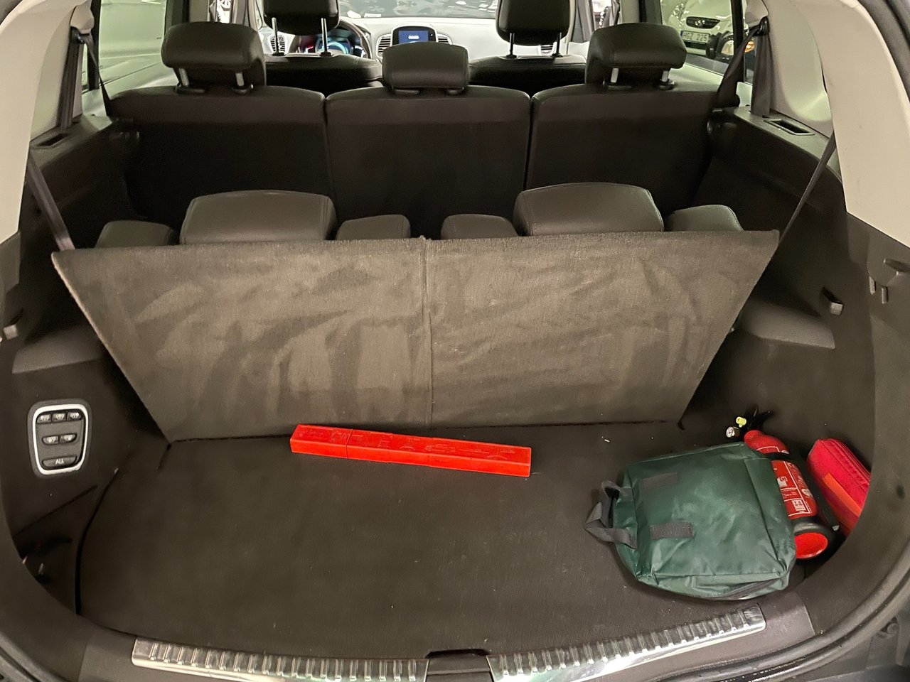 Renault Espace dCi 160HK Automat 7-Sits 2018, bild 6/7