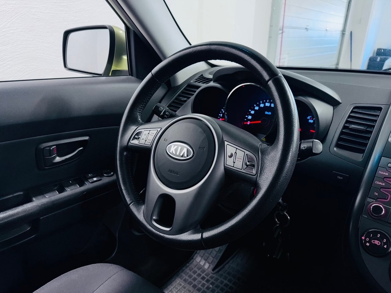 Kia Soul 1.6 CRDi 128hk 2010, bild 2/10