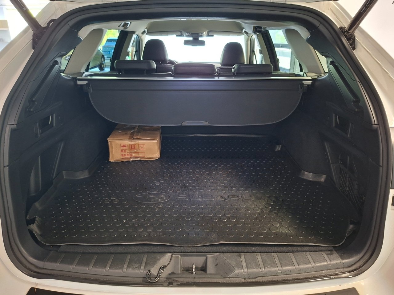 Subaru Outback 2021, bild 8/8