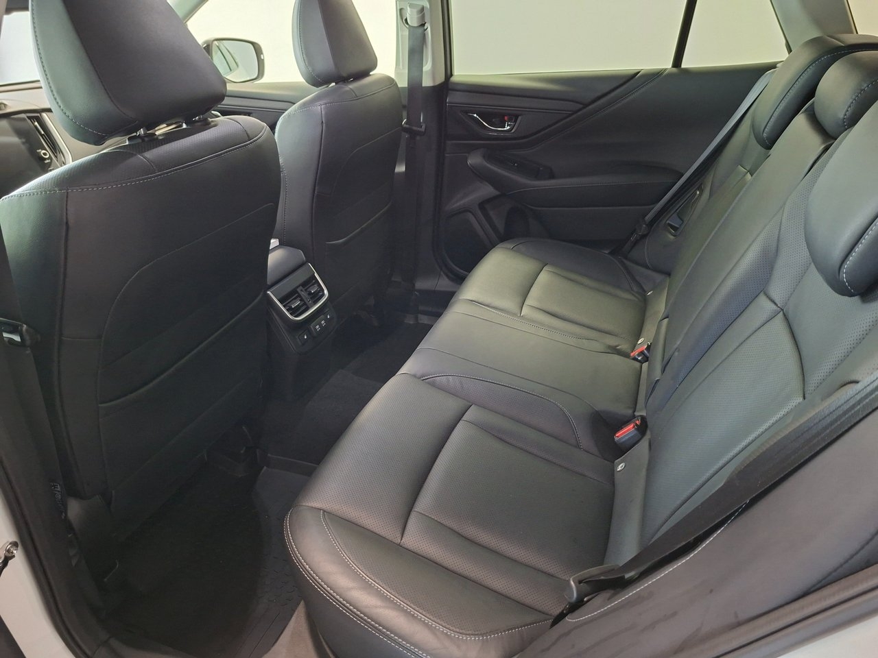 Subaru Outback 2021, bild 6/8