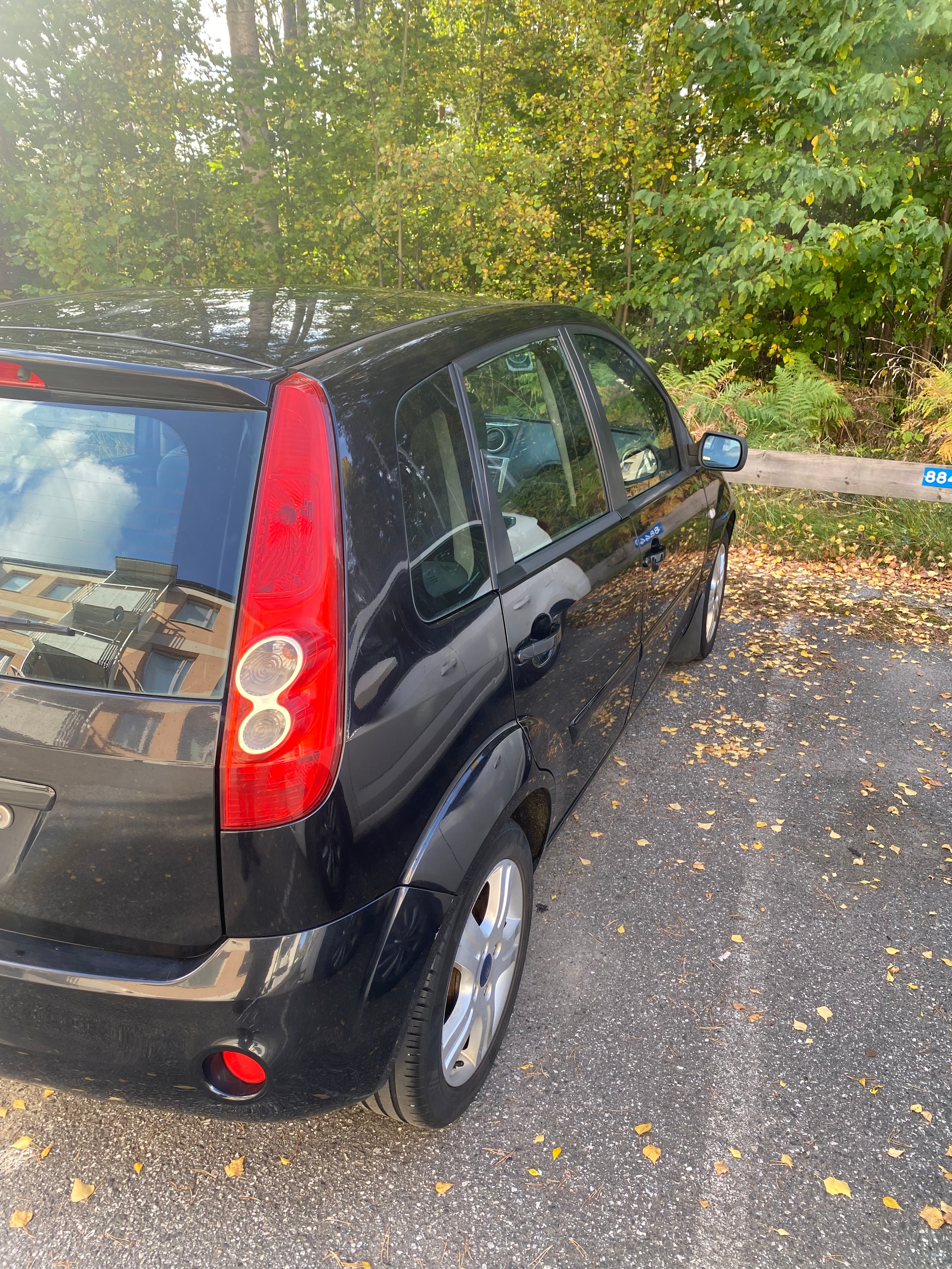 Ford Fiesta 5-dörrar 1.4 Manuell 2008, photo 4/6