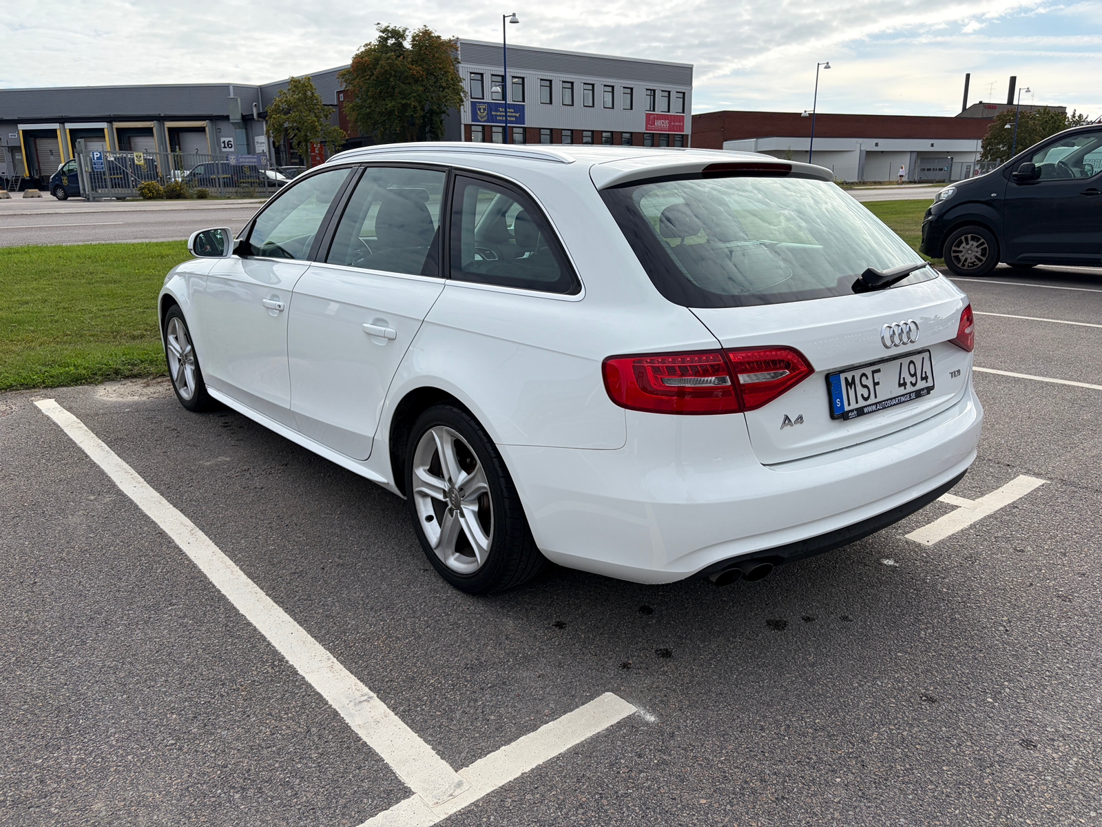 Audi A4 Avant 2.0 TDI Manuell 2013, bild 5/10