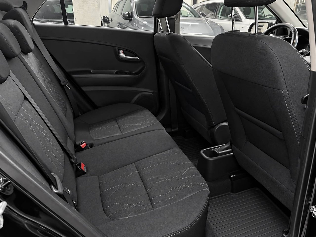 Kia Picanto 2016, kuva 6/10