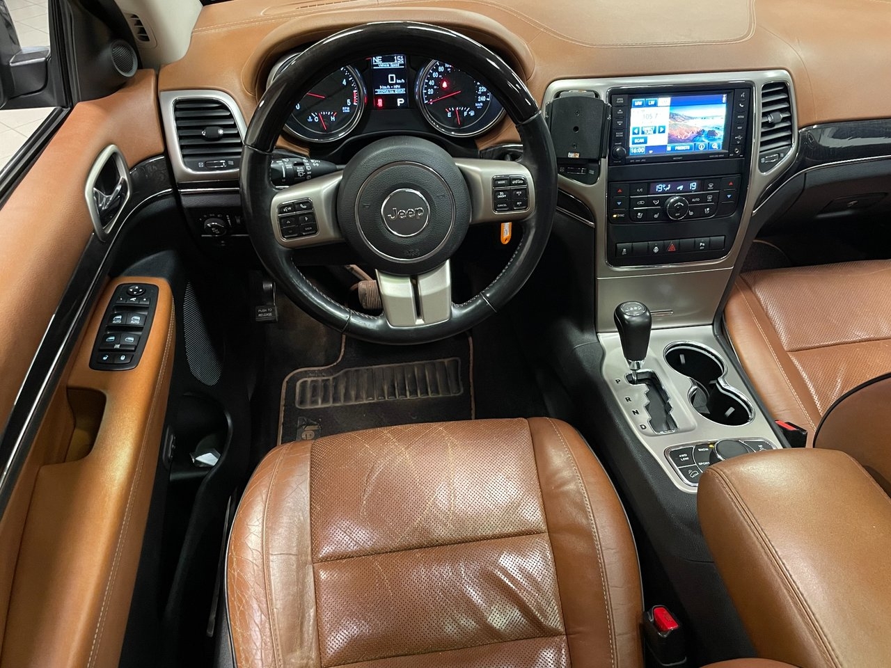 Jeep Grand Cherokee 2012, bild 5/8