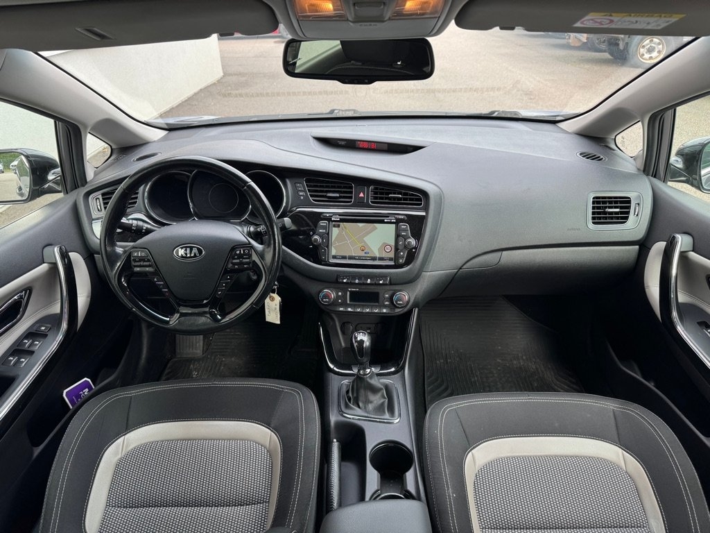 Kia Ceed 2014, kuva 7/10
