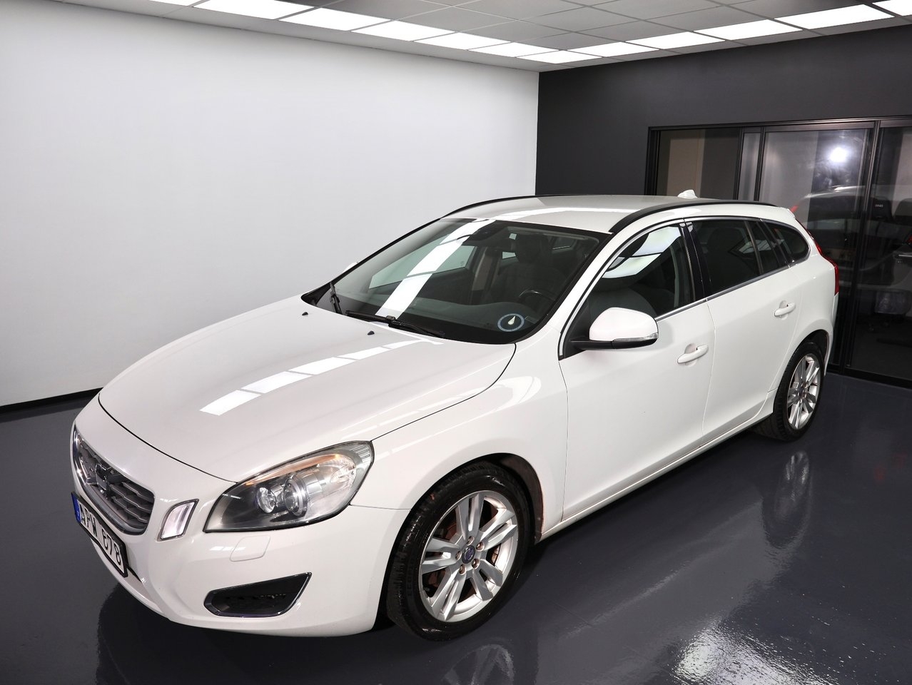 Volvo V60 T3 Manuell 150hk 2011, bild 7/10