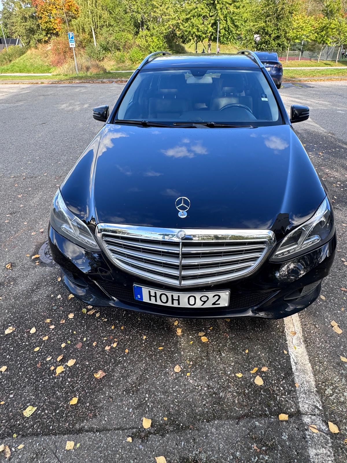 Mercedes-Benz E 220 T BlueTEC 9G-Tronic 2016, bild 3/9