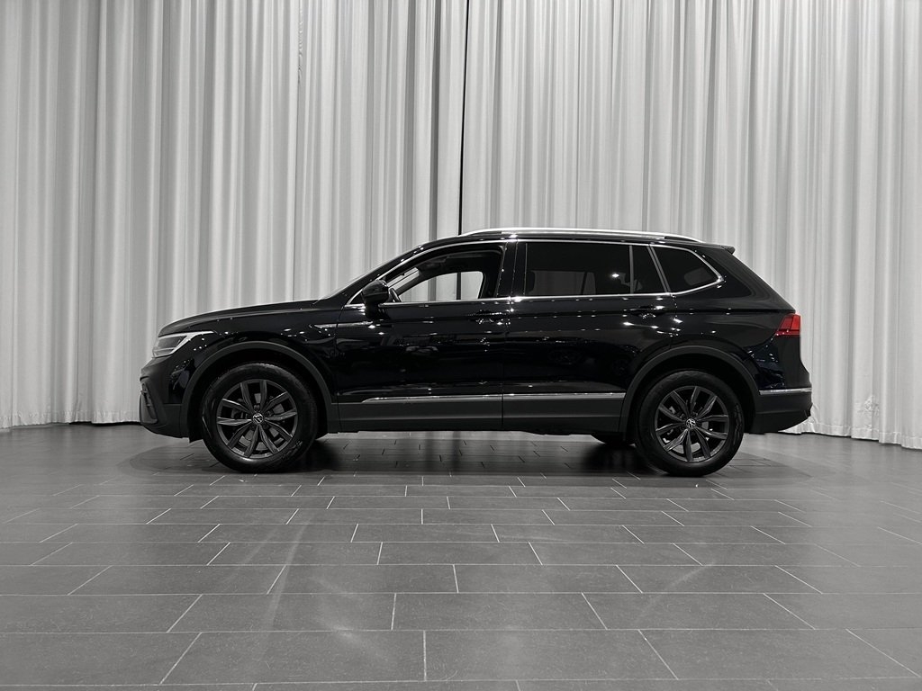 Volkswagen Tiguan Allspace 2023, bild 2/10