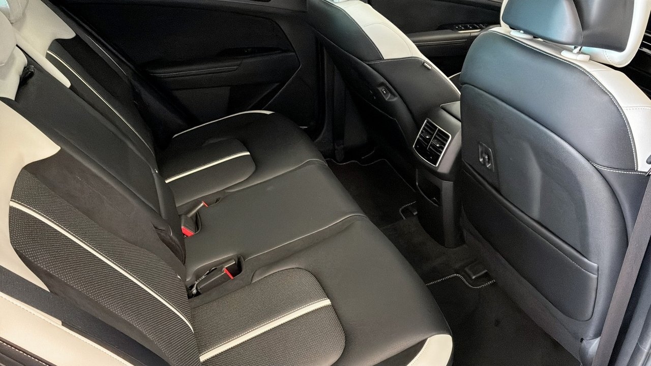 Kia Sportage PHEV GT LINE 2027, kuva 5/10
