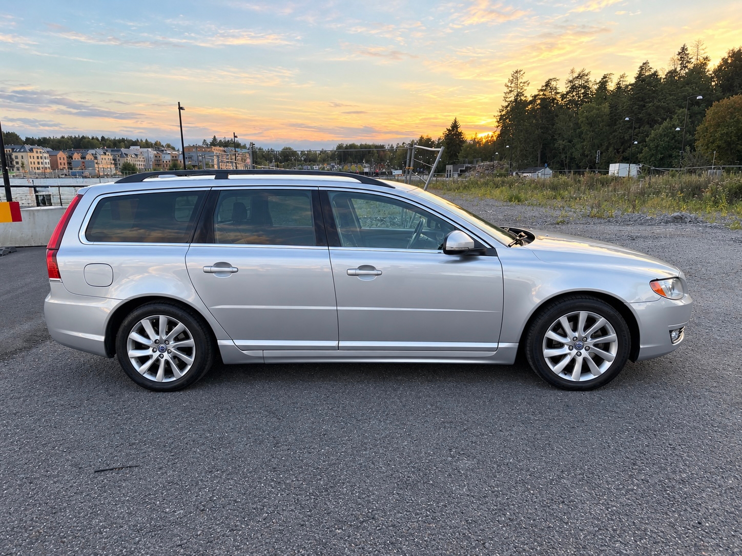 Volvo V70 D2 2014, bild 6/10
