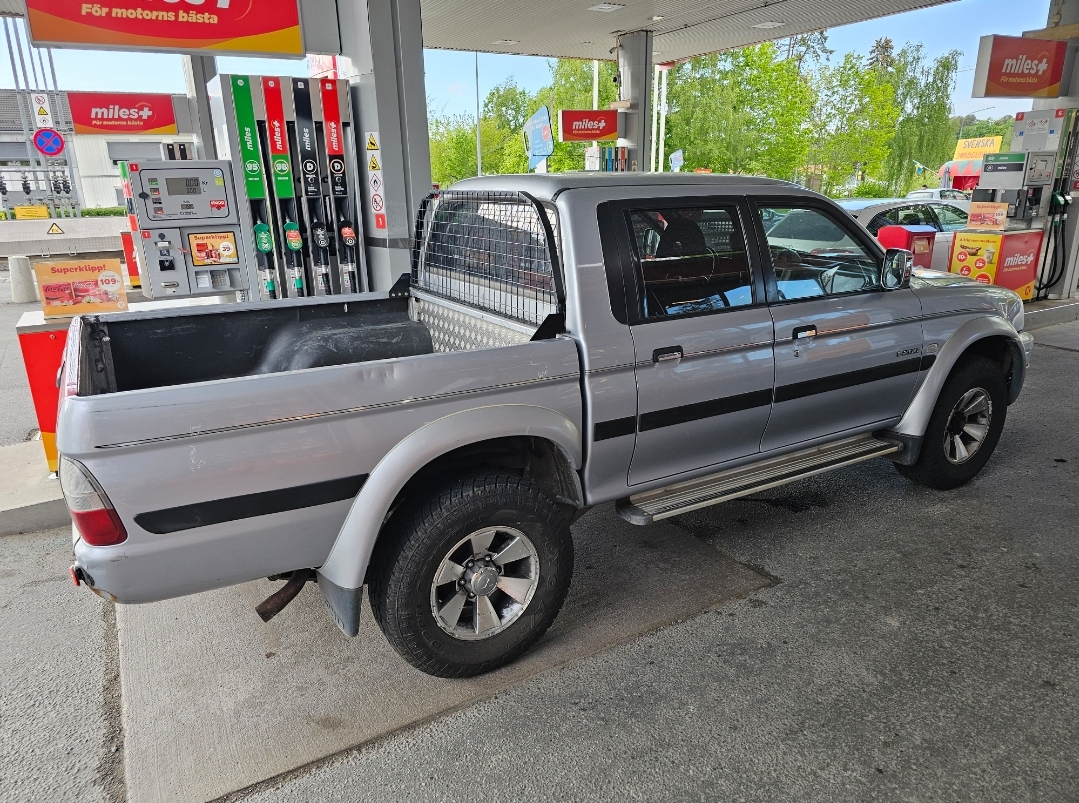 Mitsubishi L200 2.5TD 4WD Automat 2006, bild 3/8