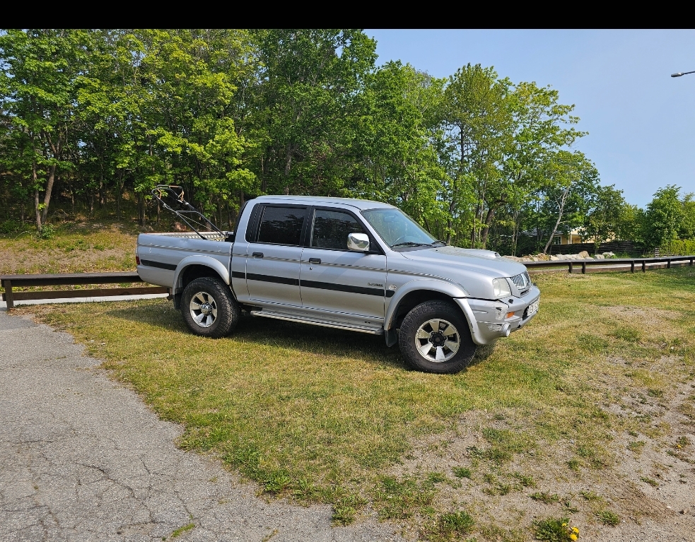 Mitsubishi L200