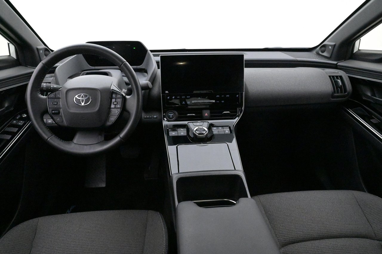 Toyota bZ4X 71,4 kWh Style 2023, bild 6/10