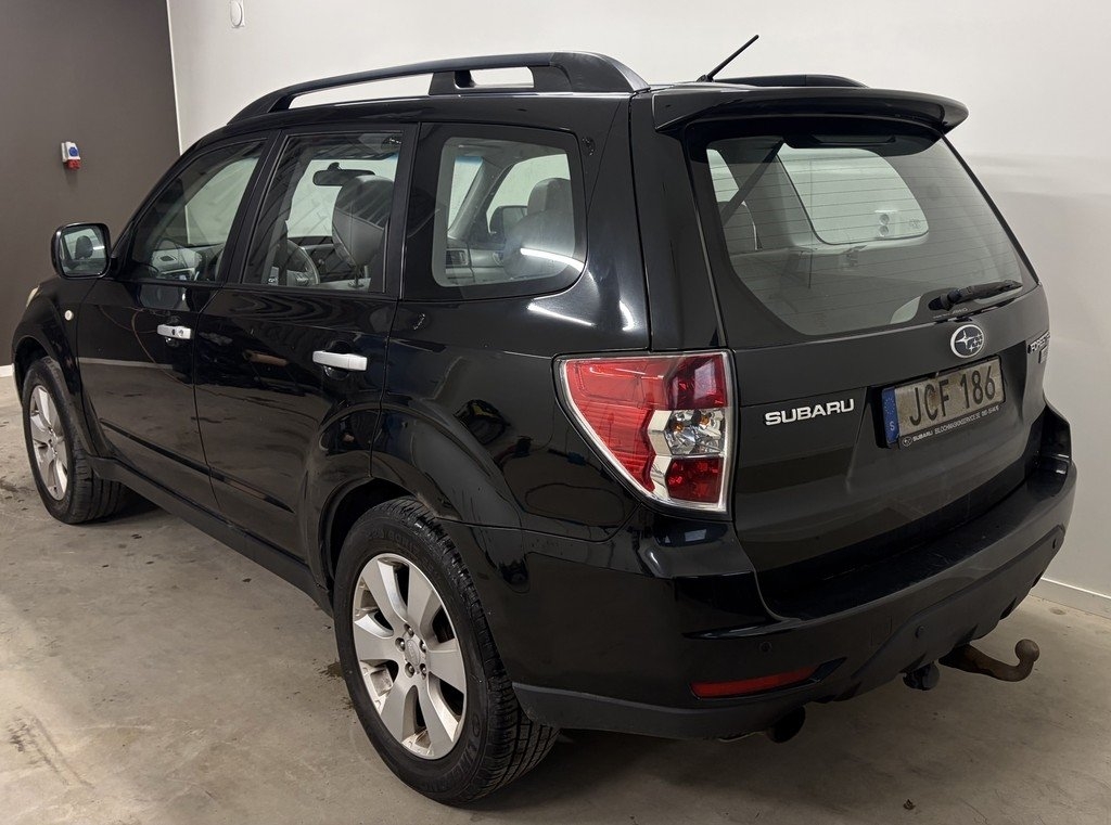 Subaru Forester 2.0 4WD Euro 4 2009, bild 3/7