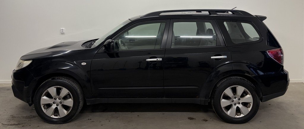 Subaru Forester 2.0 4WD Euro 4 2009, bild 2/7