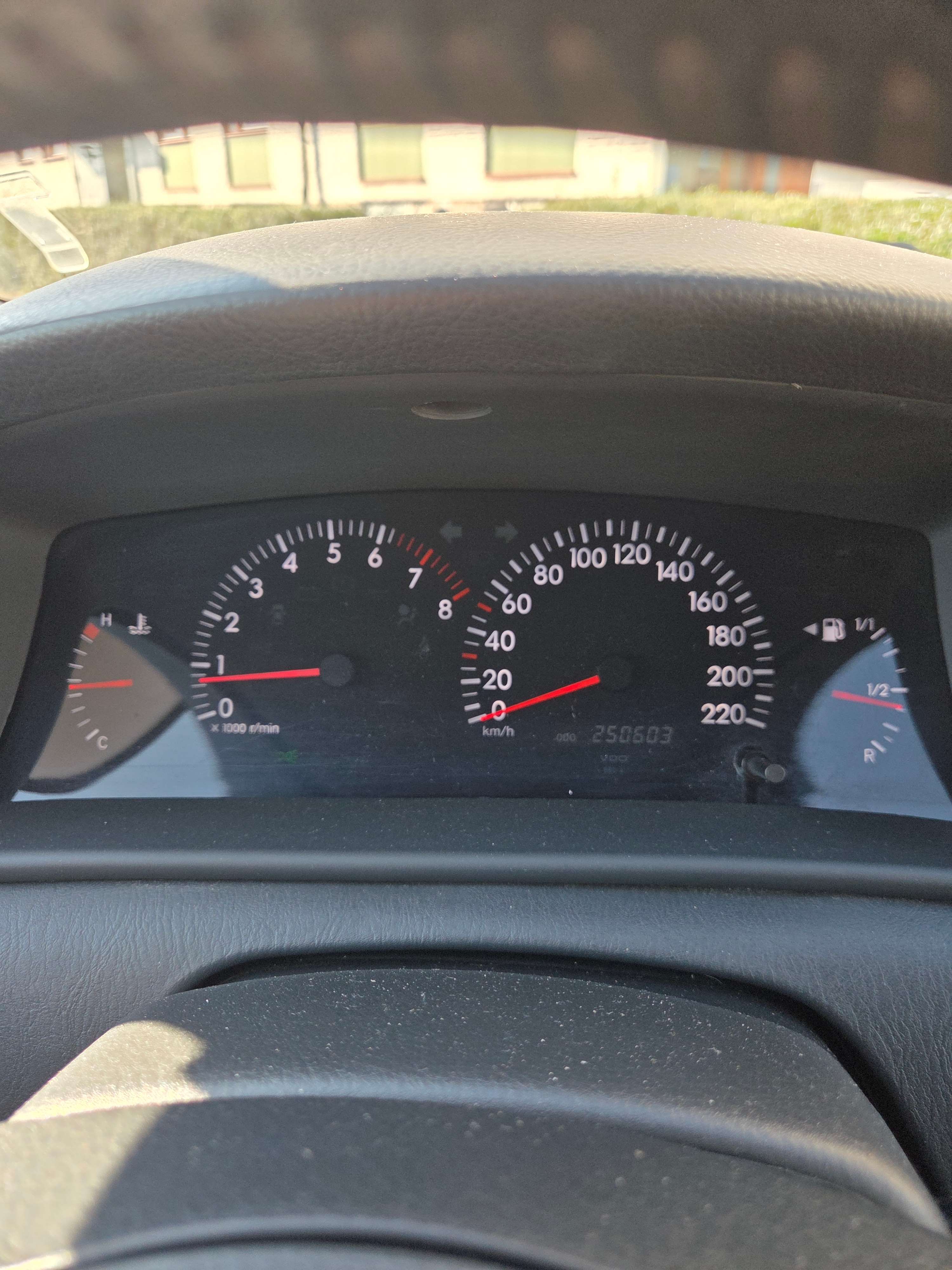 Toyota Corolla 2005, bild 7/8