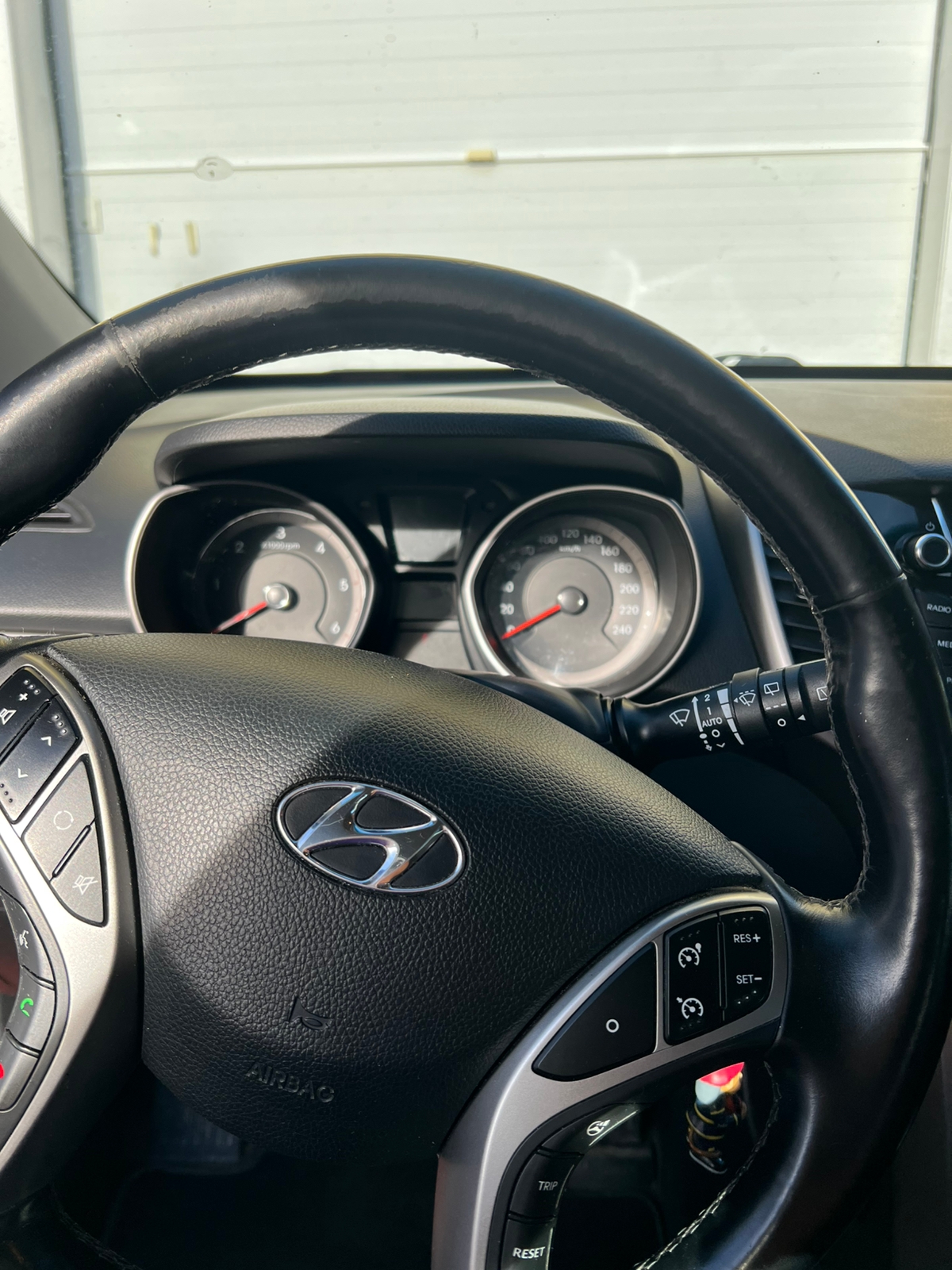 Hyundai i30 5-dörrar 1.6 CRDi Manuell 2016, bild 5/10