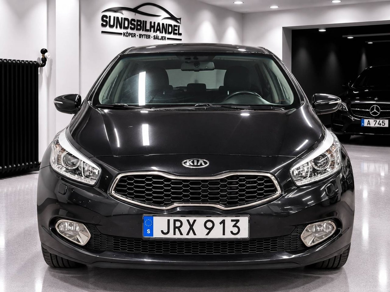 Kia Ceed 1.6 CRDi EX Comfort 110hk 2015, bild 2/10