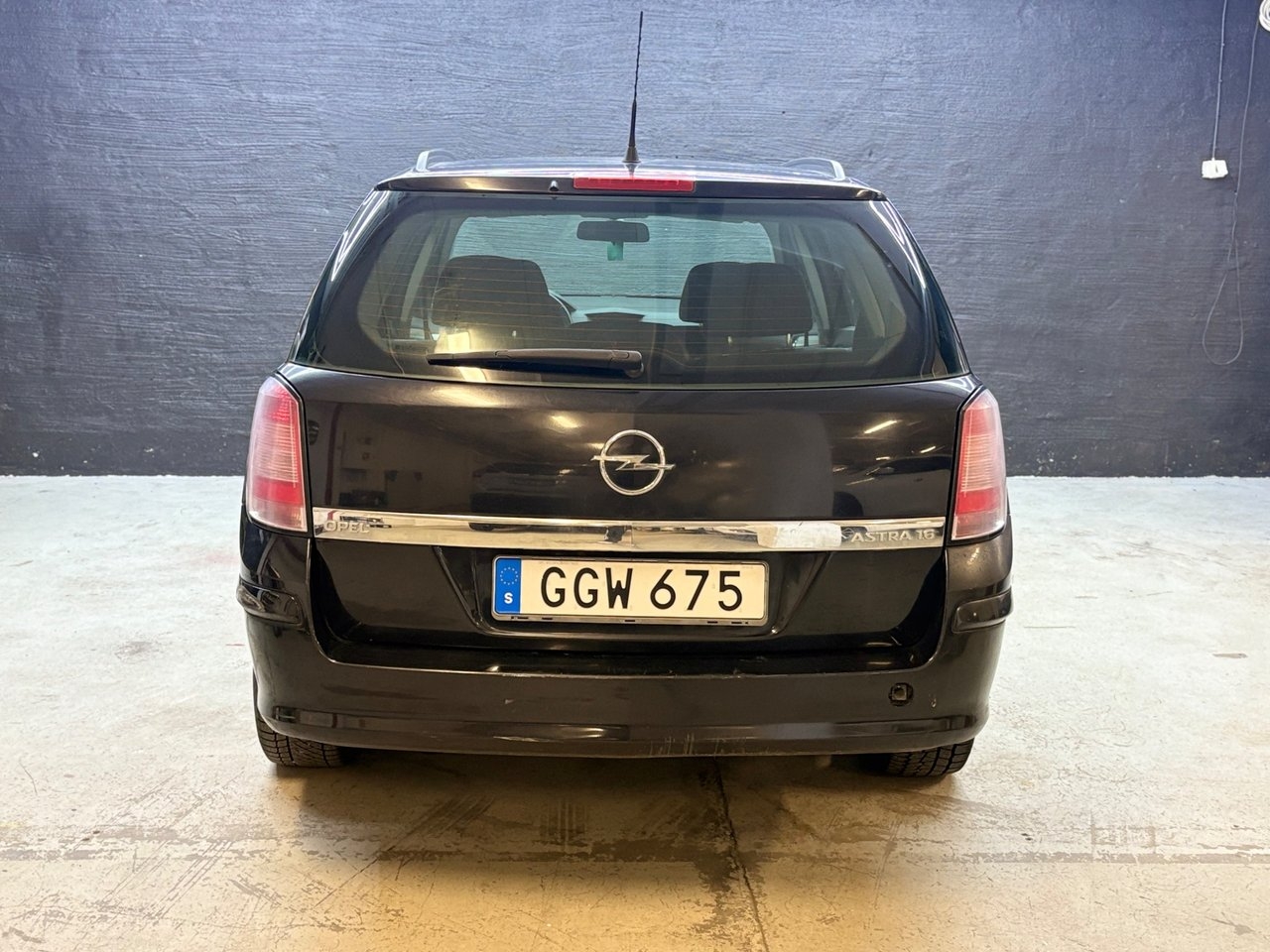 Opel Astra Caravan 1.6 ECOTEC Euro 4 2008, kuva 5/10