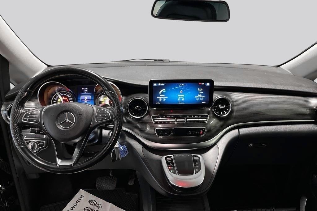 Mercedes-Benz V 2021, kuva 7/10