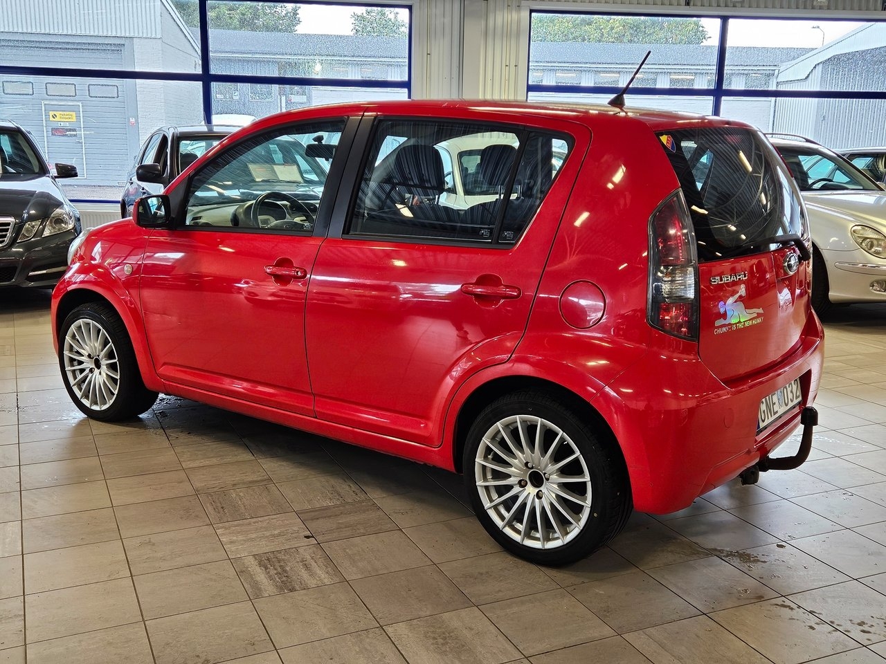 Subaru Justy 1.0 DVVT 2008, bild 3/8