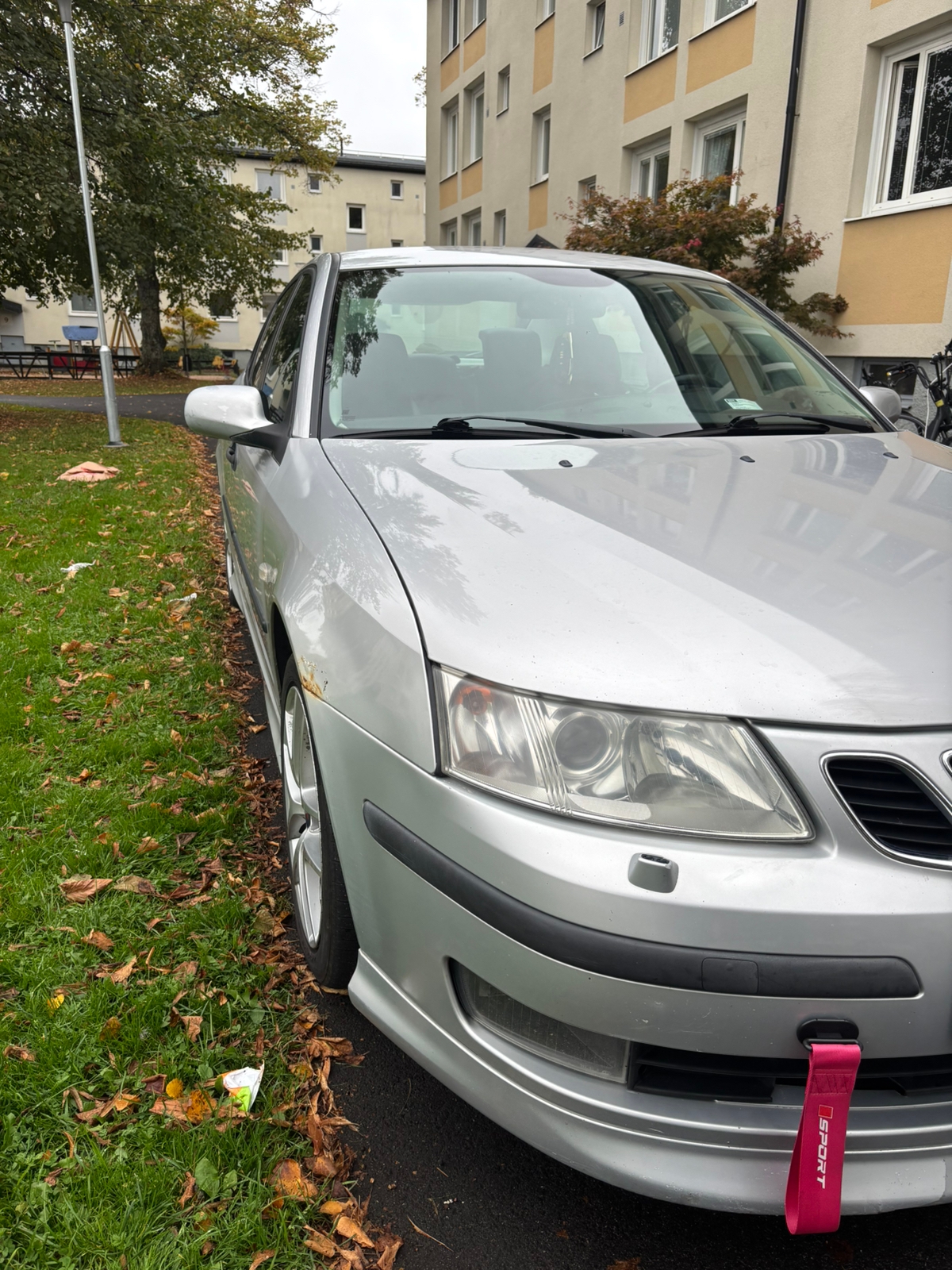 Saab 9-3 SportSedan 2.0 T Manuell 2004, bild 2/9