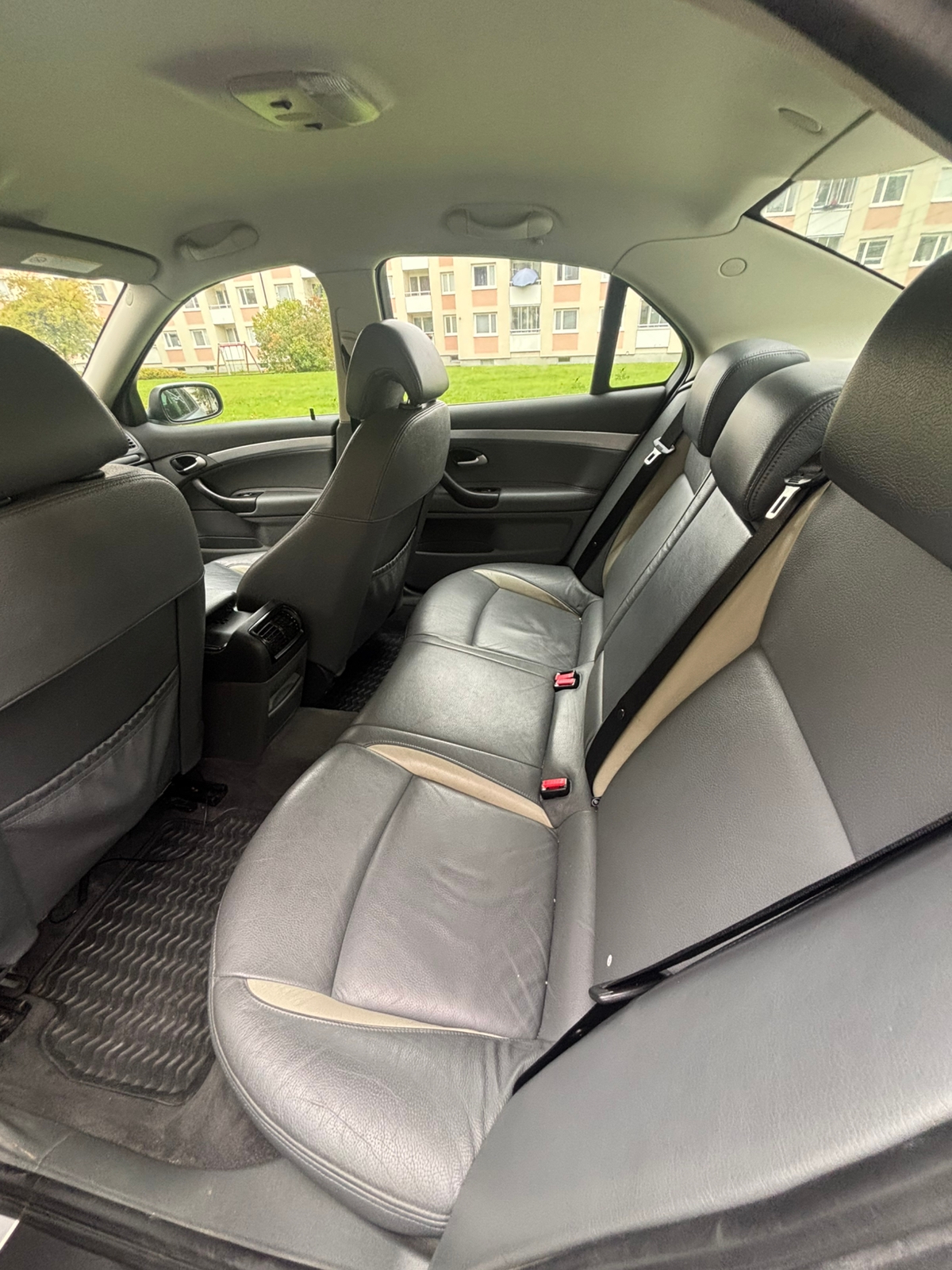 Saab 9-3 SportSedan 2.0 T Manuell 2004, bild 6/9