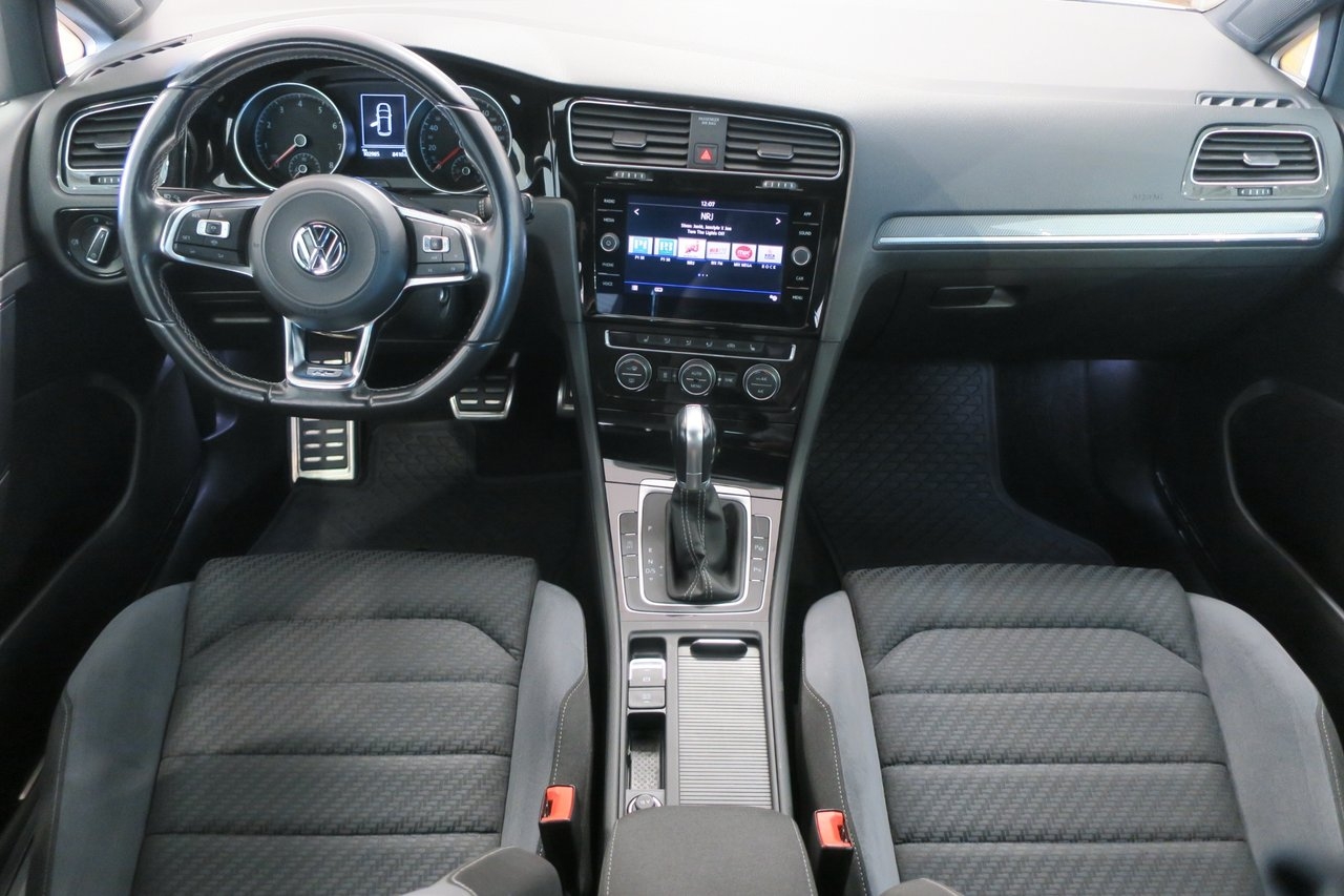 Volkswagen Golf 1.5 TSI R-Line Värmare 2019, bild 6/10