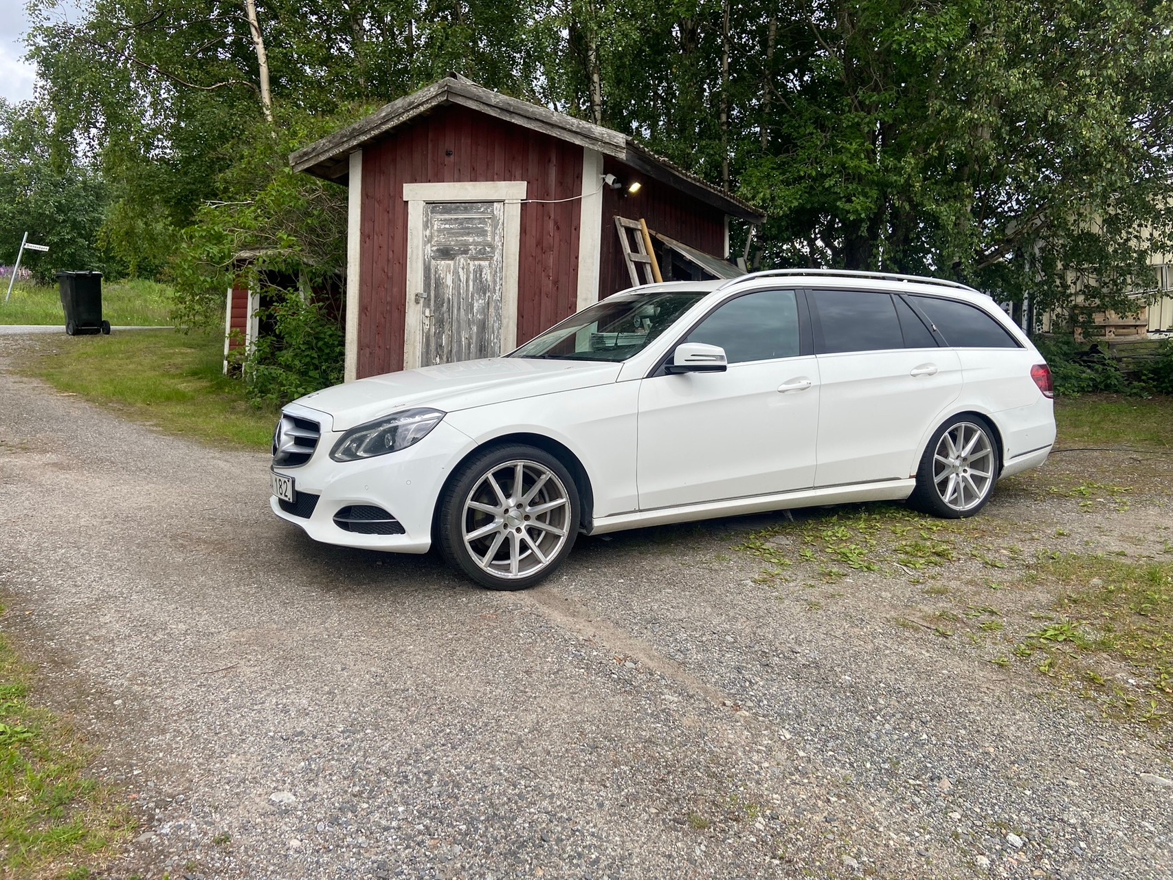 Mercedes-Benz E 2016, bild 3/5