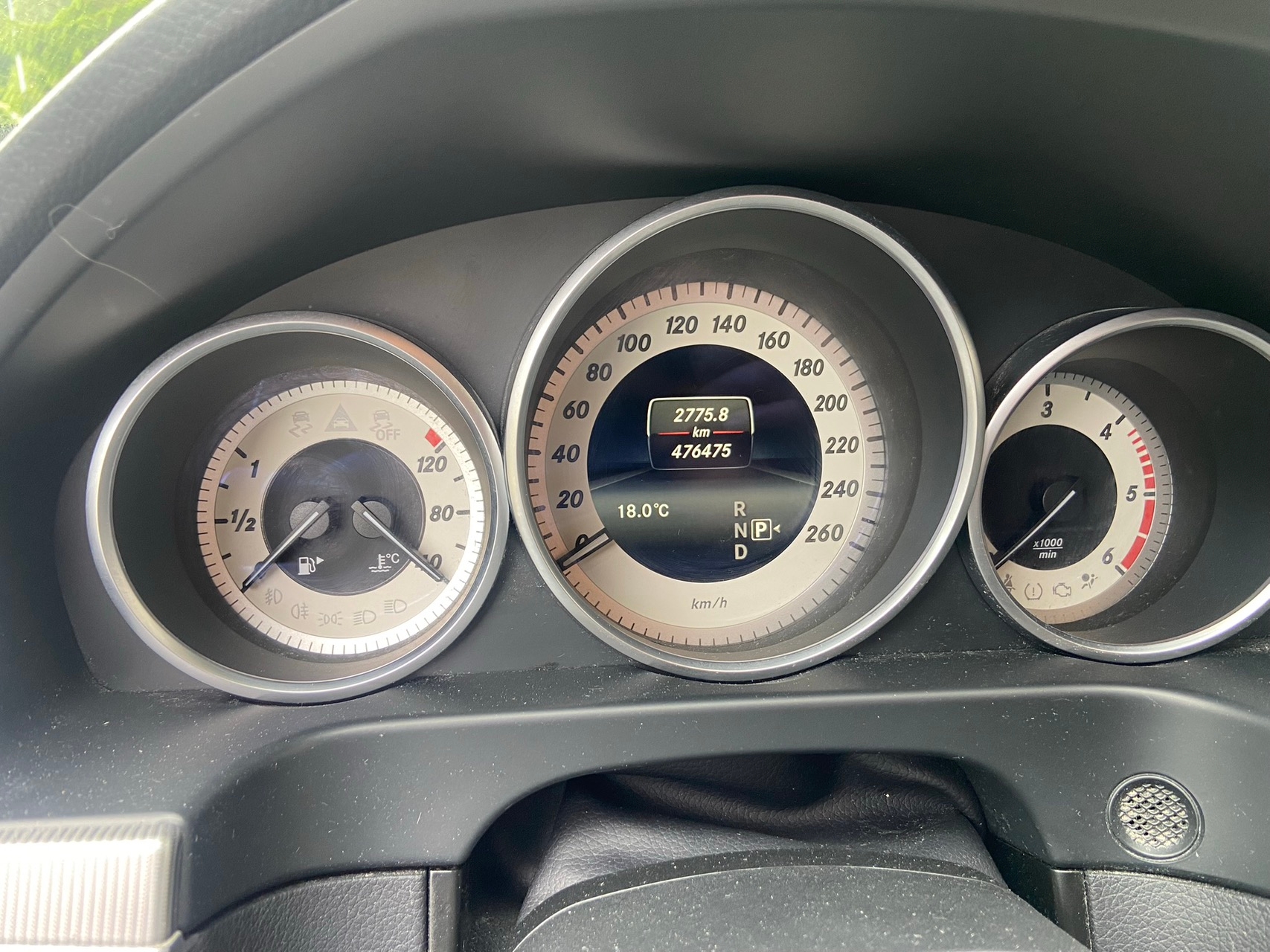 Mercedes-Benz E 2016, bild 2/5
