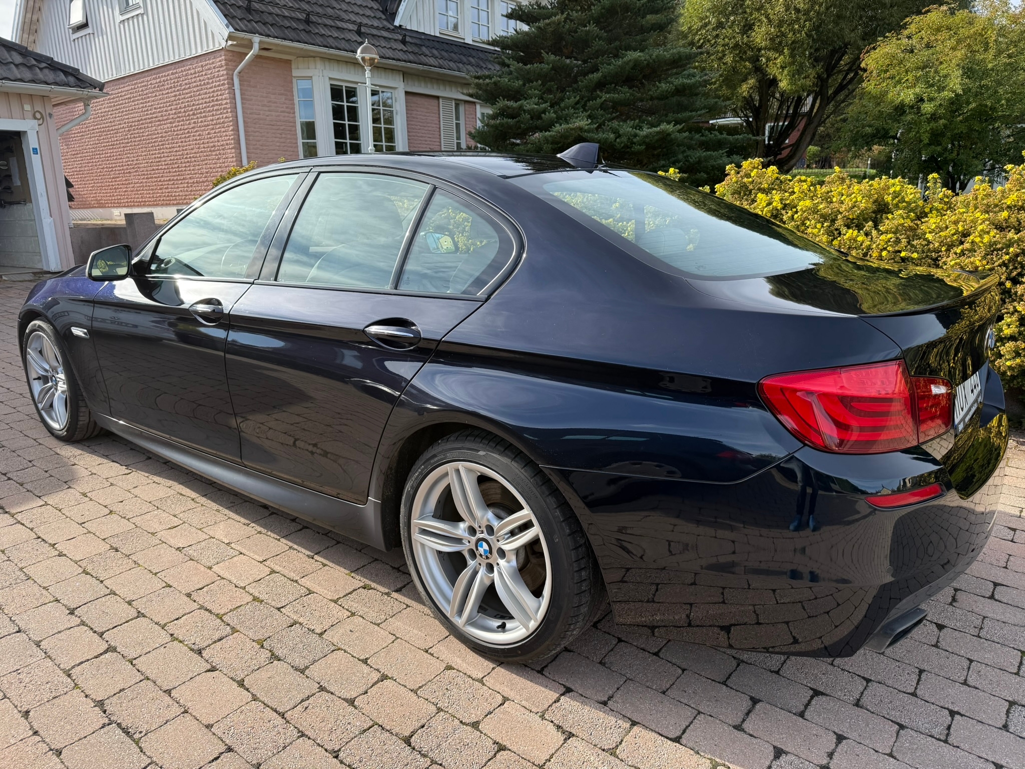 BMW M550d xDrive Sedan Steptronic 2012, bild 3/10