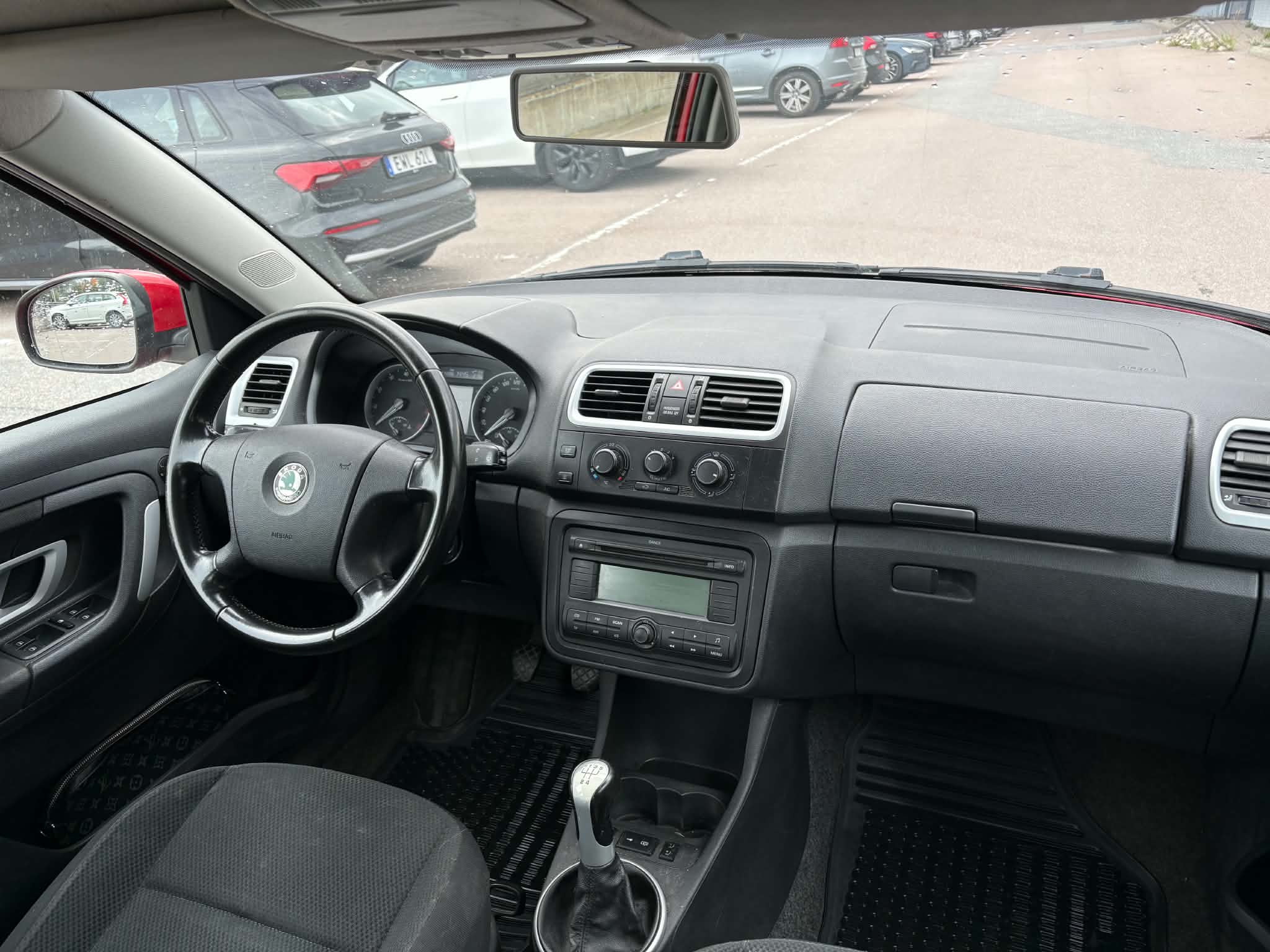Skoda Fabia 2008, bild 3/6