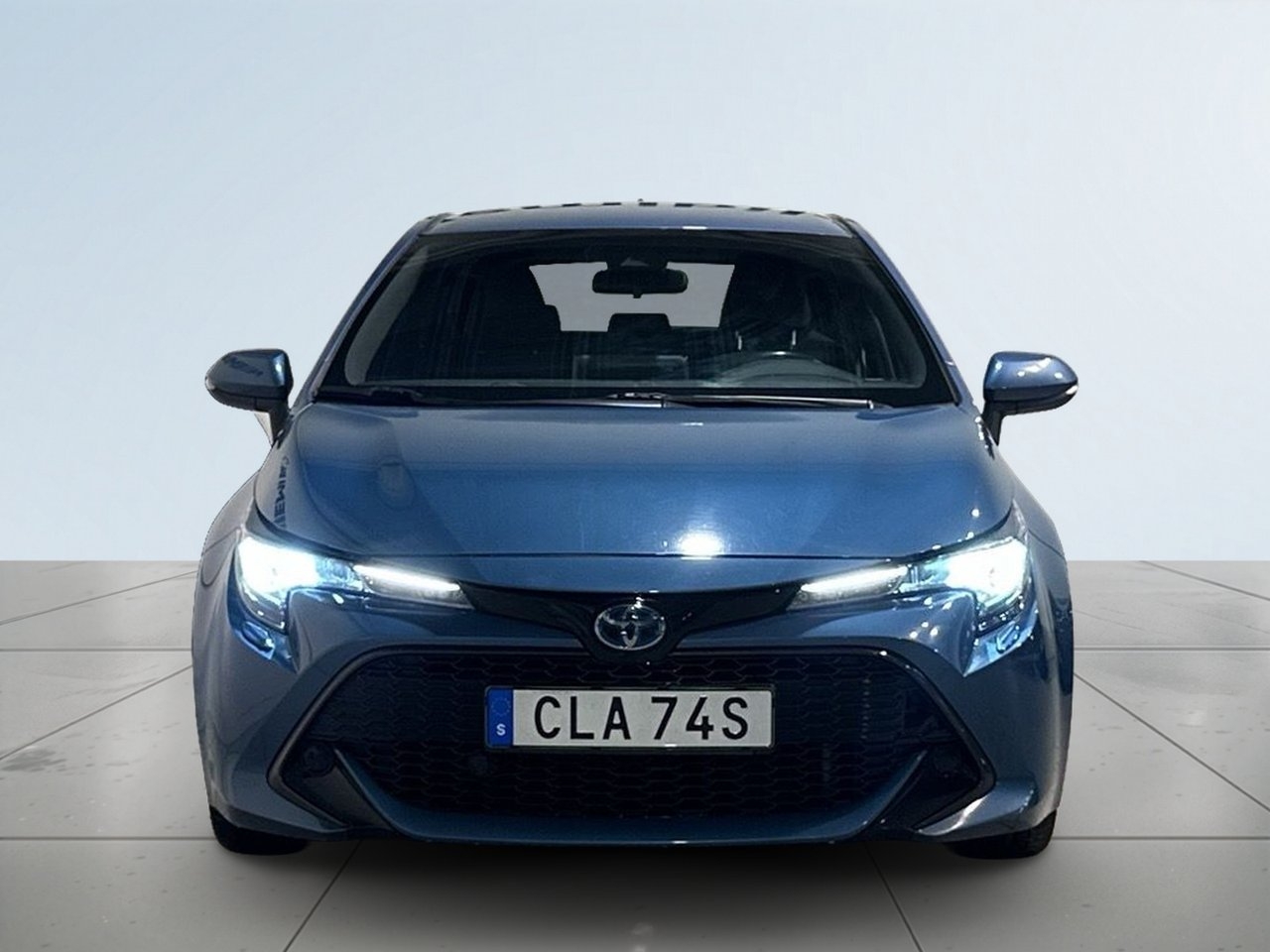 Toyota Corolla Hybrid e-CVT Active 2020, photo 2/10
