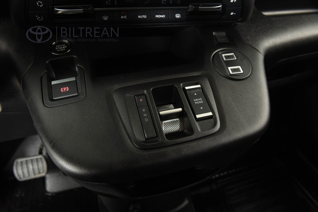 Toyota Proace City 2024, bild 6/9