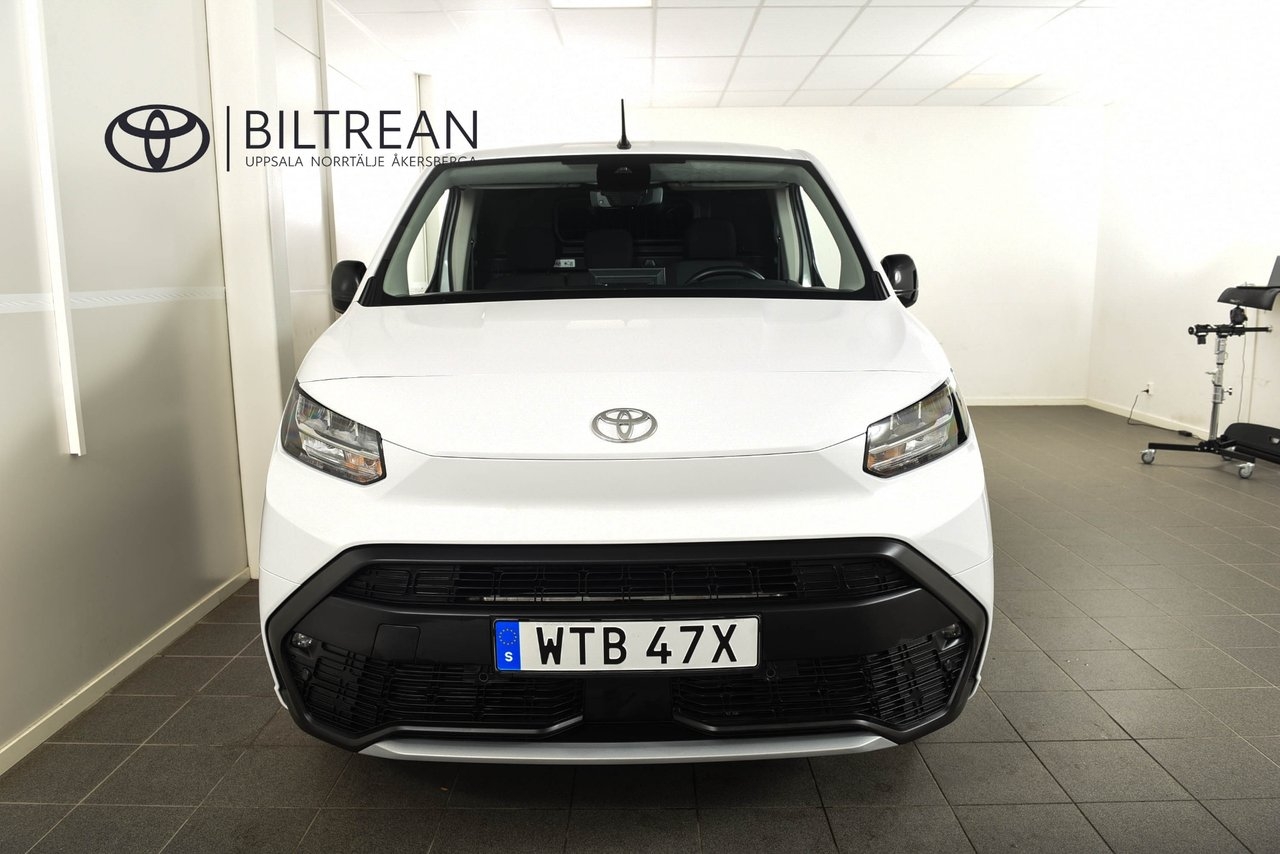 Toyota Proace City 2024, bild 4/9