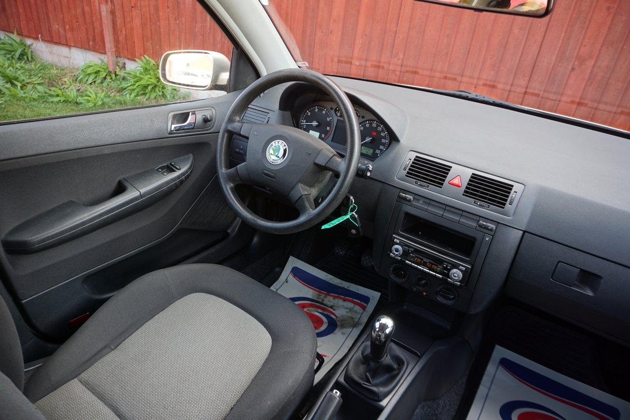 Skoda Fabia Kombi 1.2 / 1 ägare 2004, bild 5/7