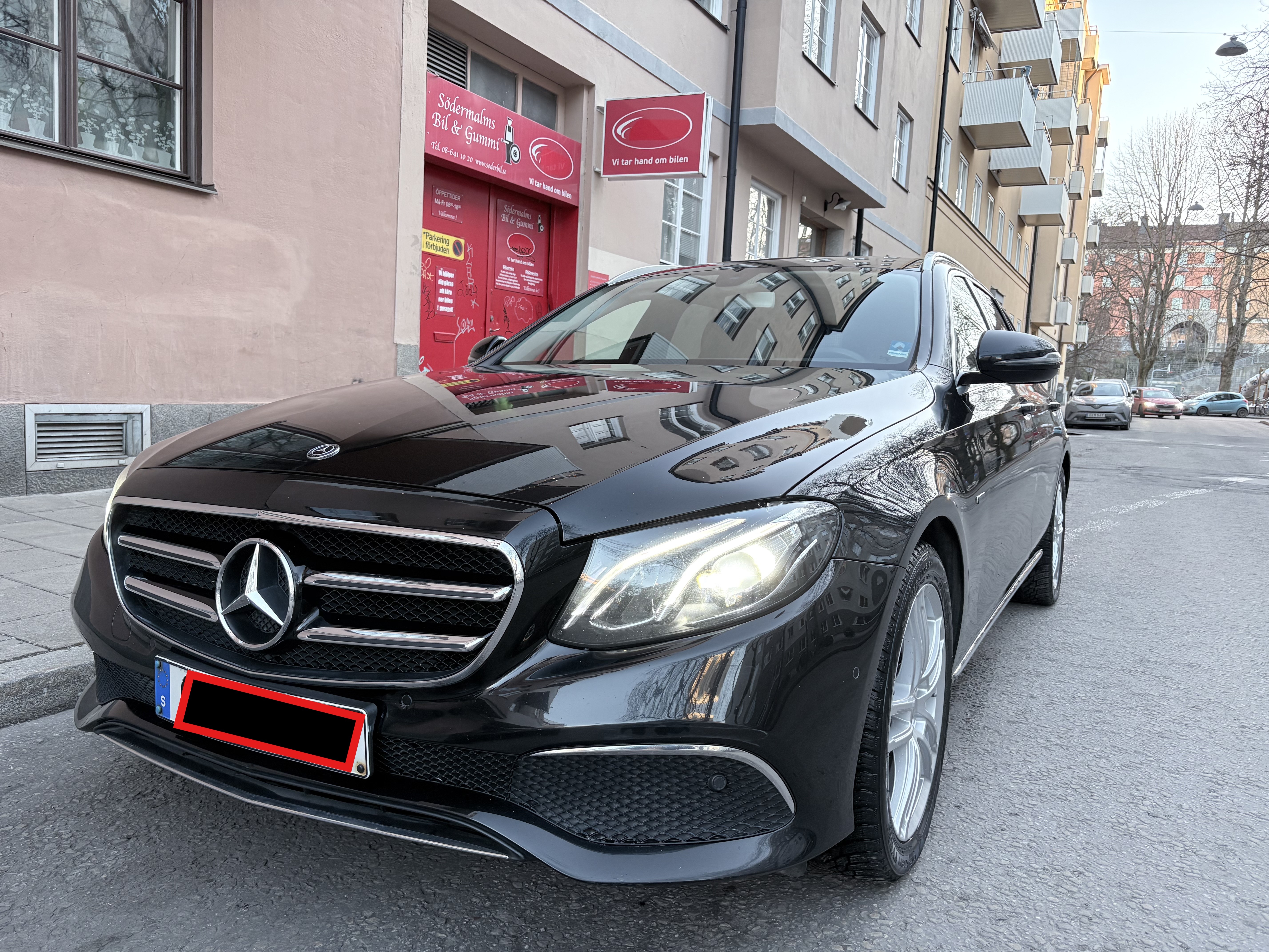 Mercedes-Benz E