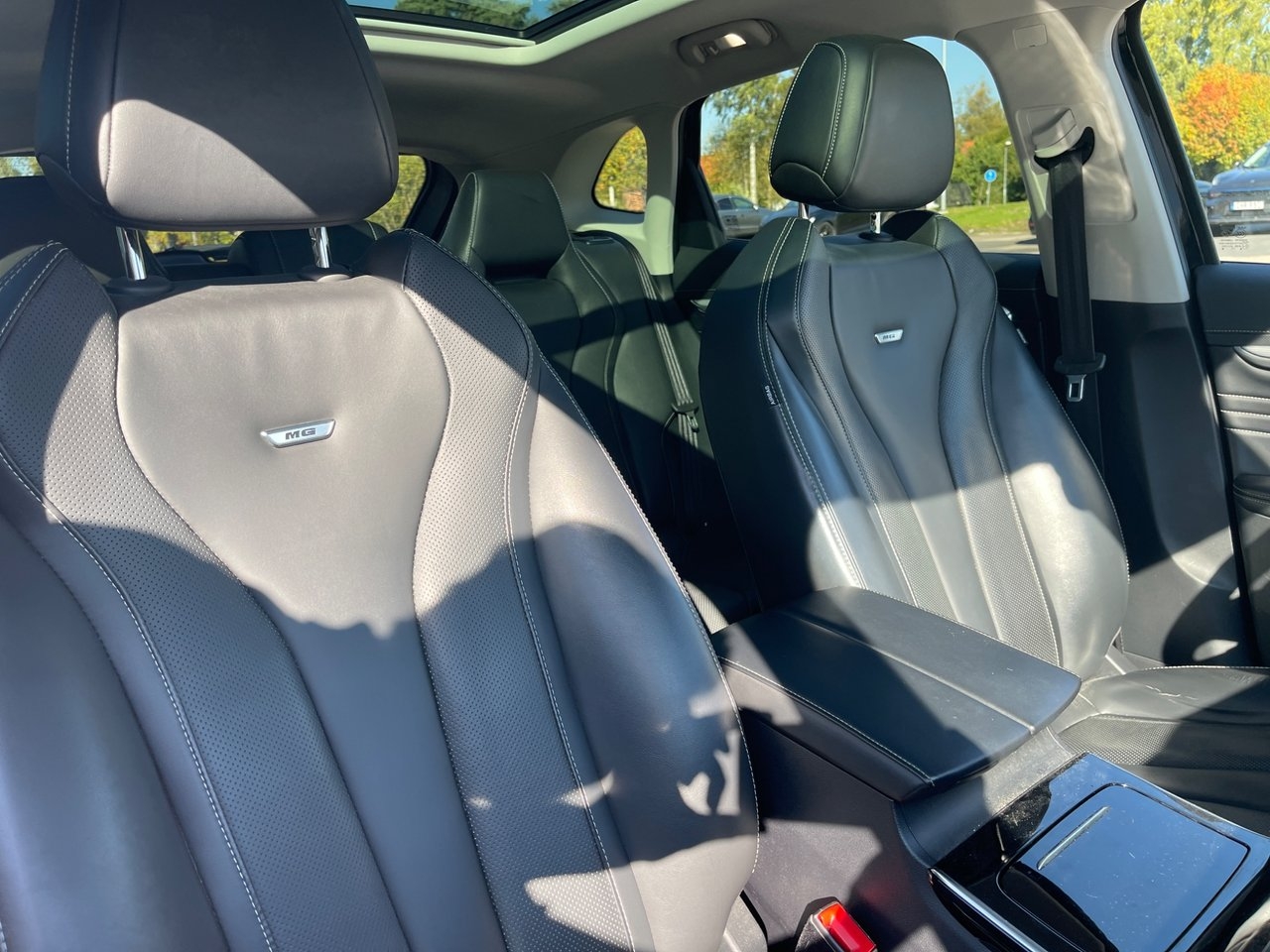 MG Marvel R Performance 70 kWh / Pano 2023, kuva 7/10
