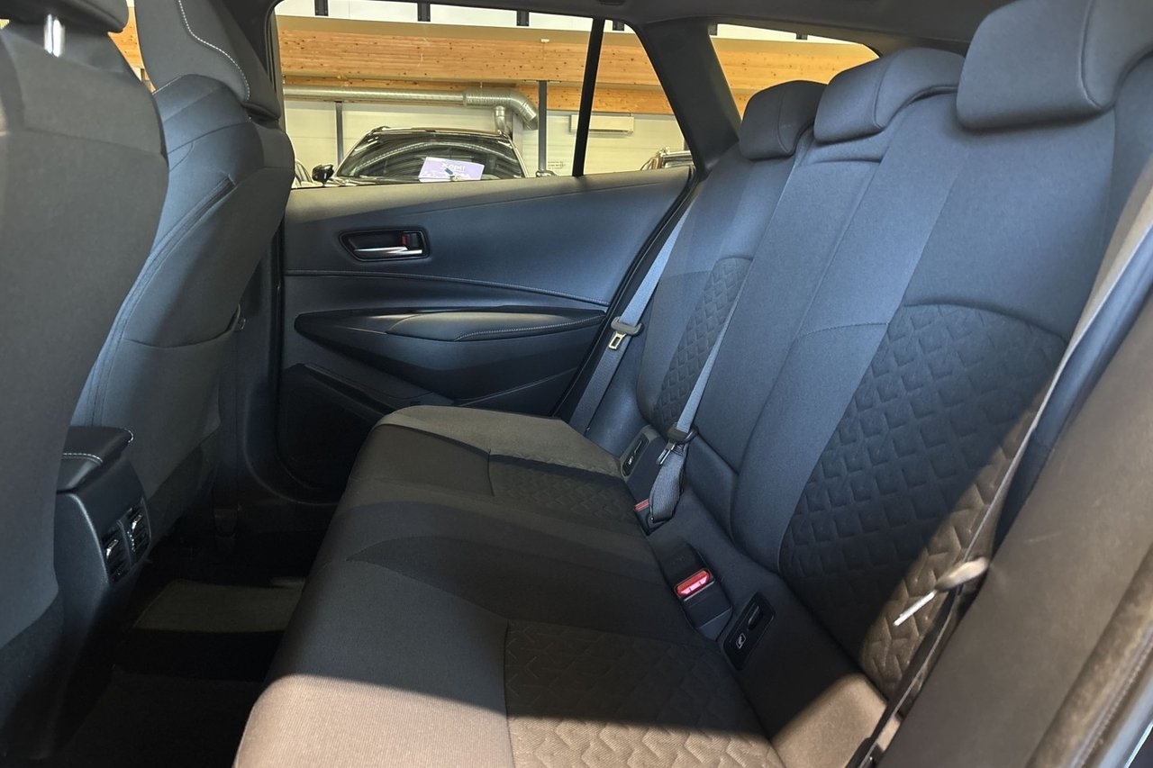 Suzuki Swace 2021, bild 7/10