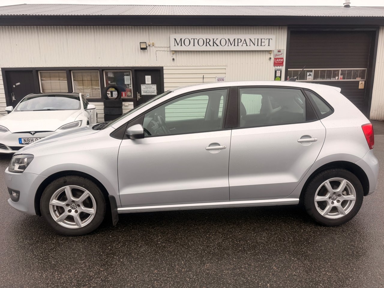 Volkswagen Polo 2011, bild 2/18