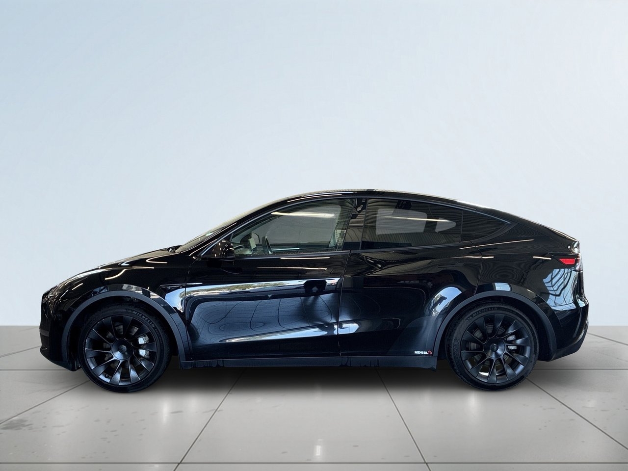 Tesla Model Y 2023, bild 4/10