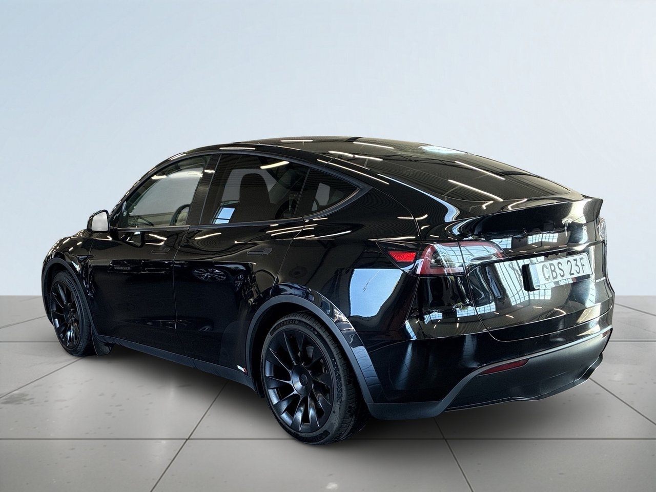 Tesla Model Y 2023, bild 5/10
