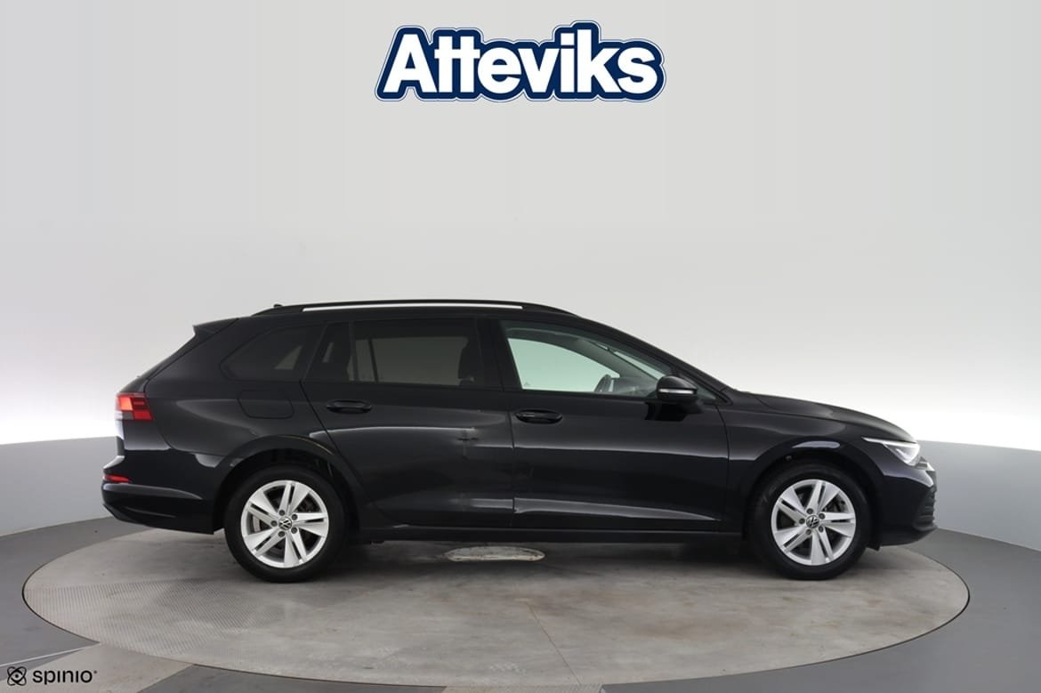 Volkswagen Golf eTSI 131hk DSG Drag Värm 2023, photo 2/10