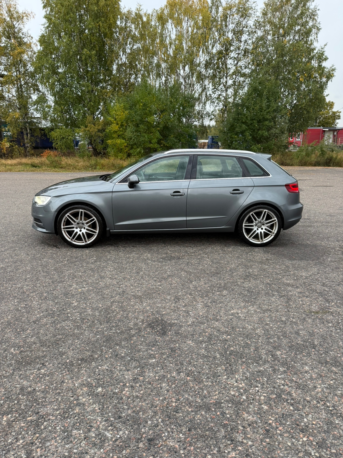 Audi A3 Sportback 1.2 TFSI Manuell 2015, bild 2/10