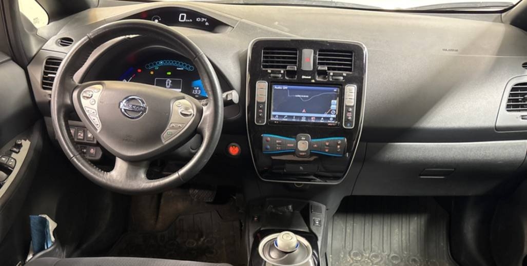 Nissan Leaf 30 kWh 2017, bild 6/10