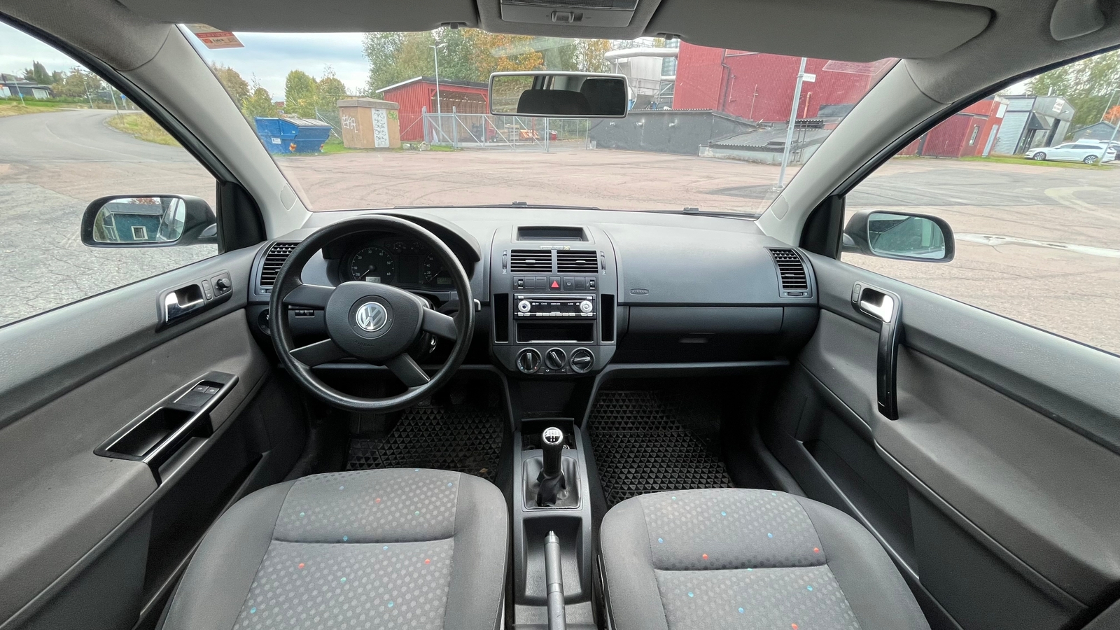 Volkswagen Polo 2004, kuva 5/6